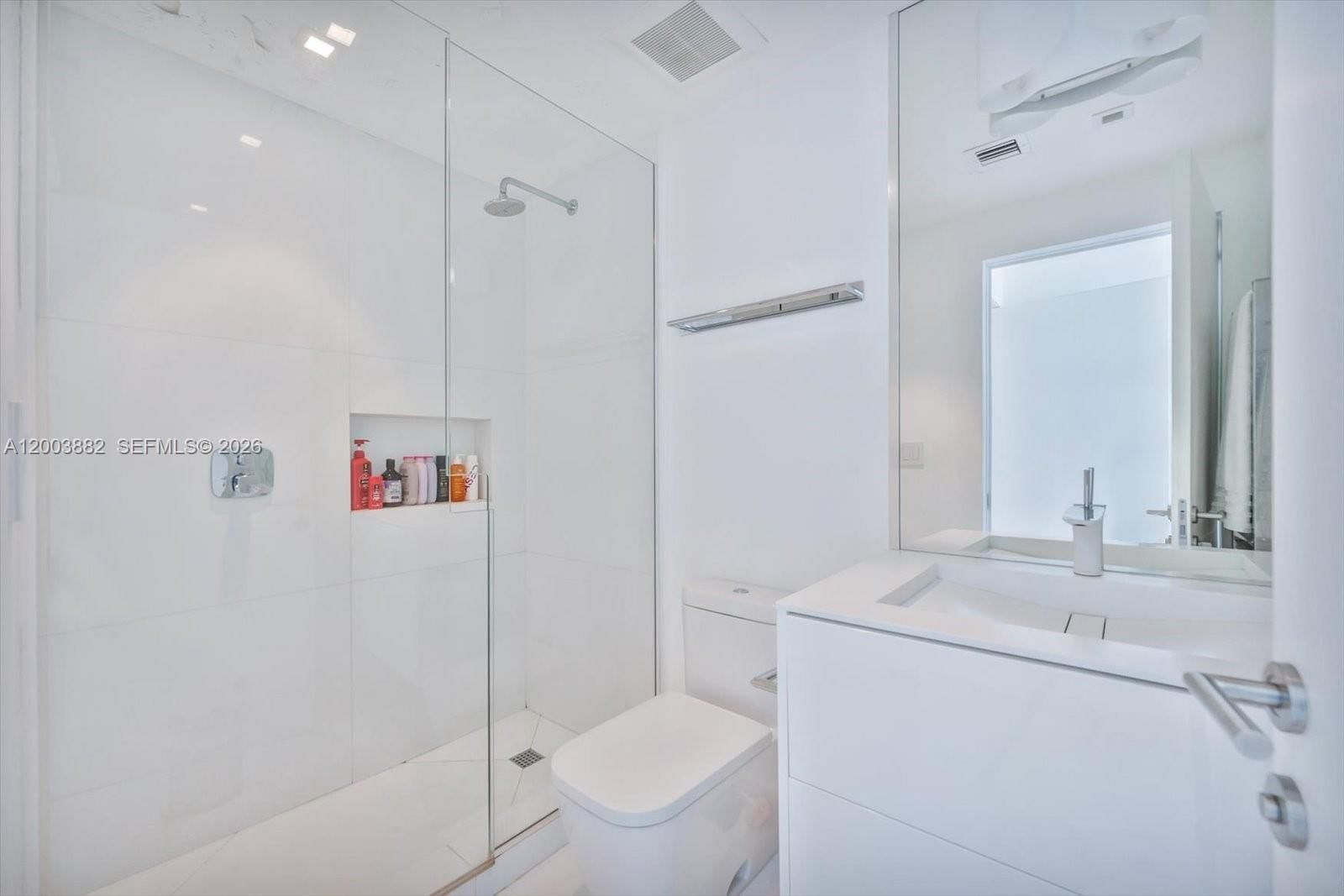 Real estate property located at 520 West Ave #2101, Miami-dade, The Bentley Bay Condo, Miami Beach, FL