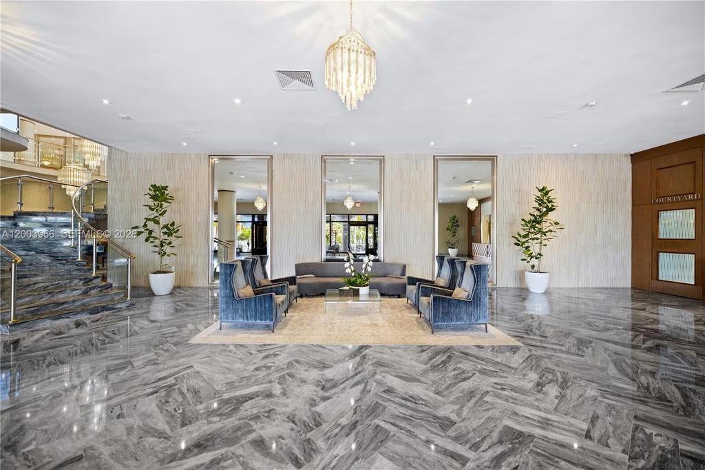 Real estate property located at 5401 Collins Ave #611, Miami-dade, The Carriage House Condo, Miami Beach, FL