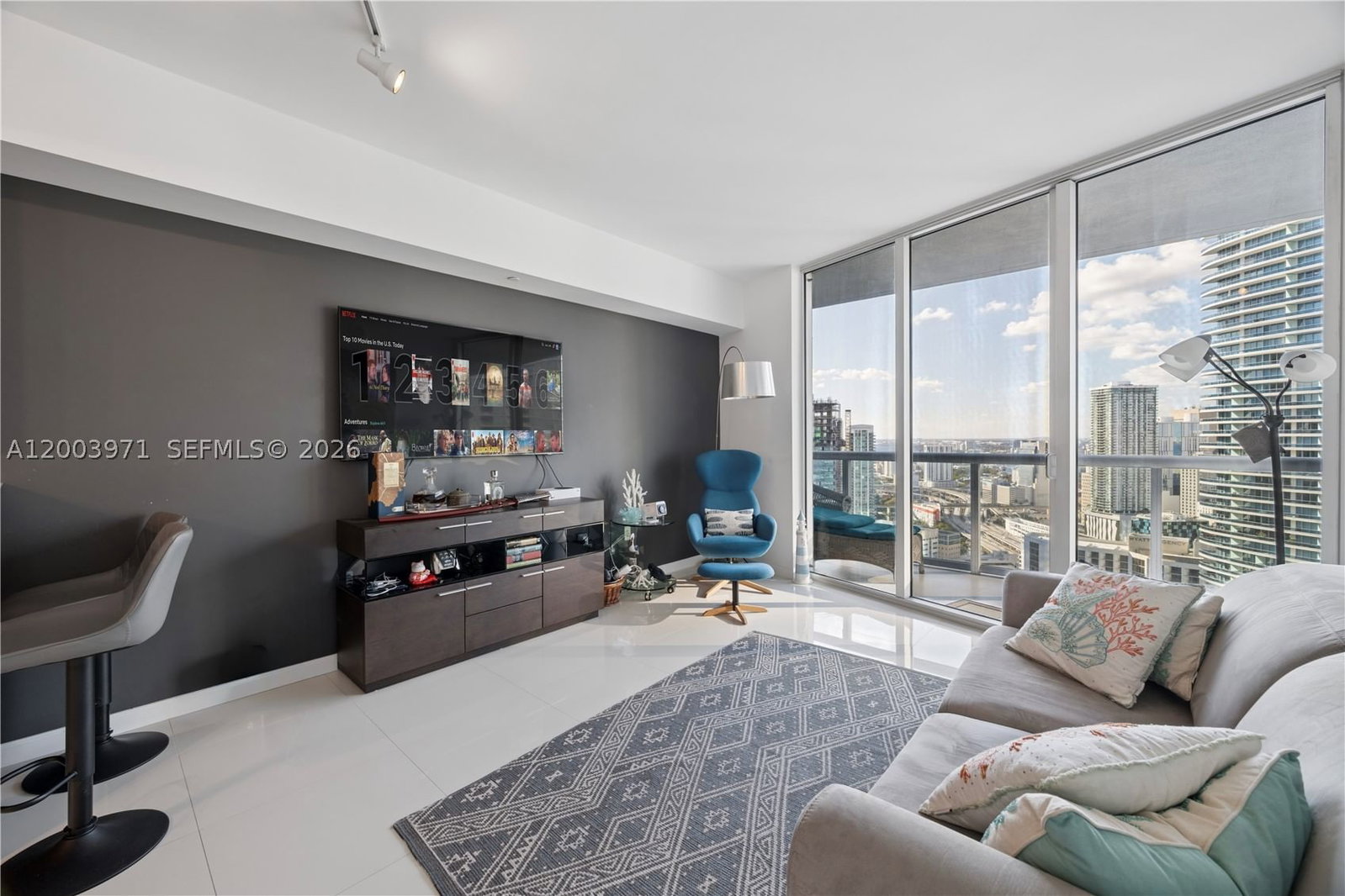 Real estate property located at 465 Brickell Ave #3804, Miami-dade, Iconbrickell Condo No 1, Miami, FL