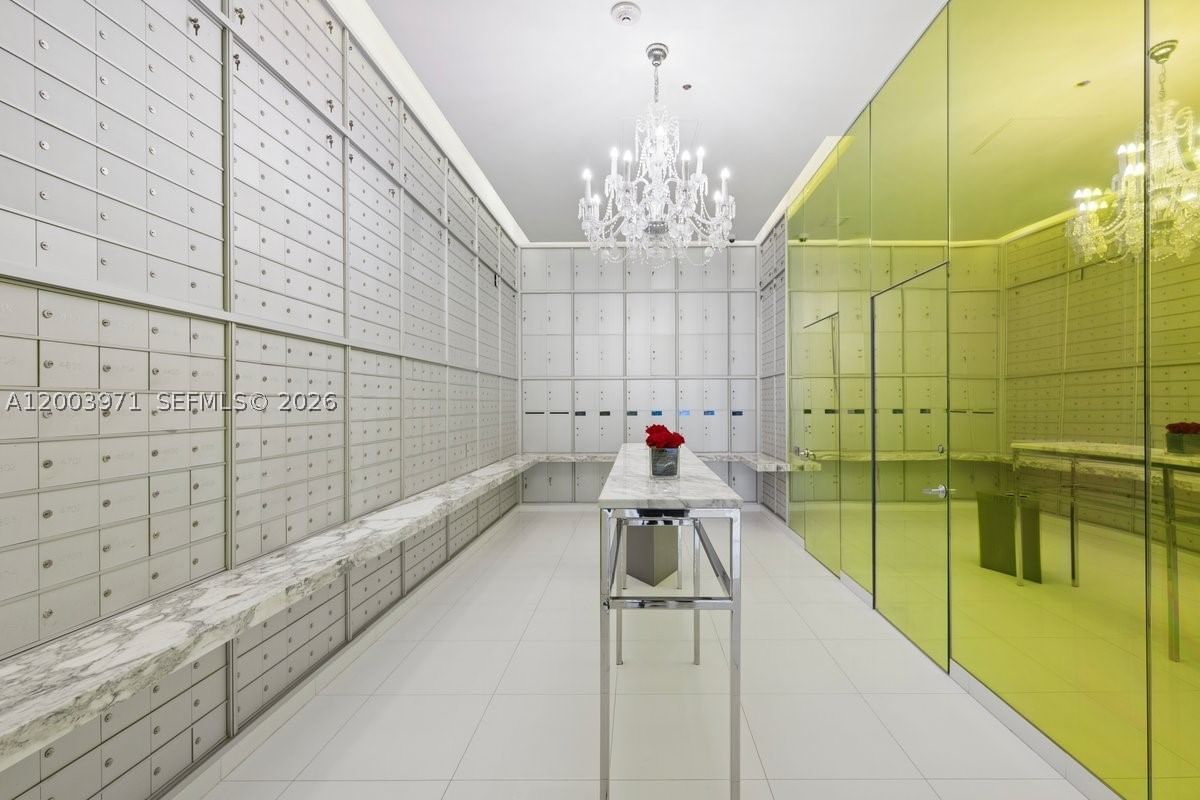 Real estate property located at 465 Brickell Ave #3804, Miami-dade, Iconbrickell Condo No 1, Miami, FL