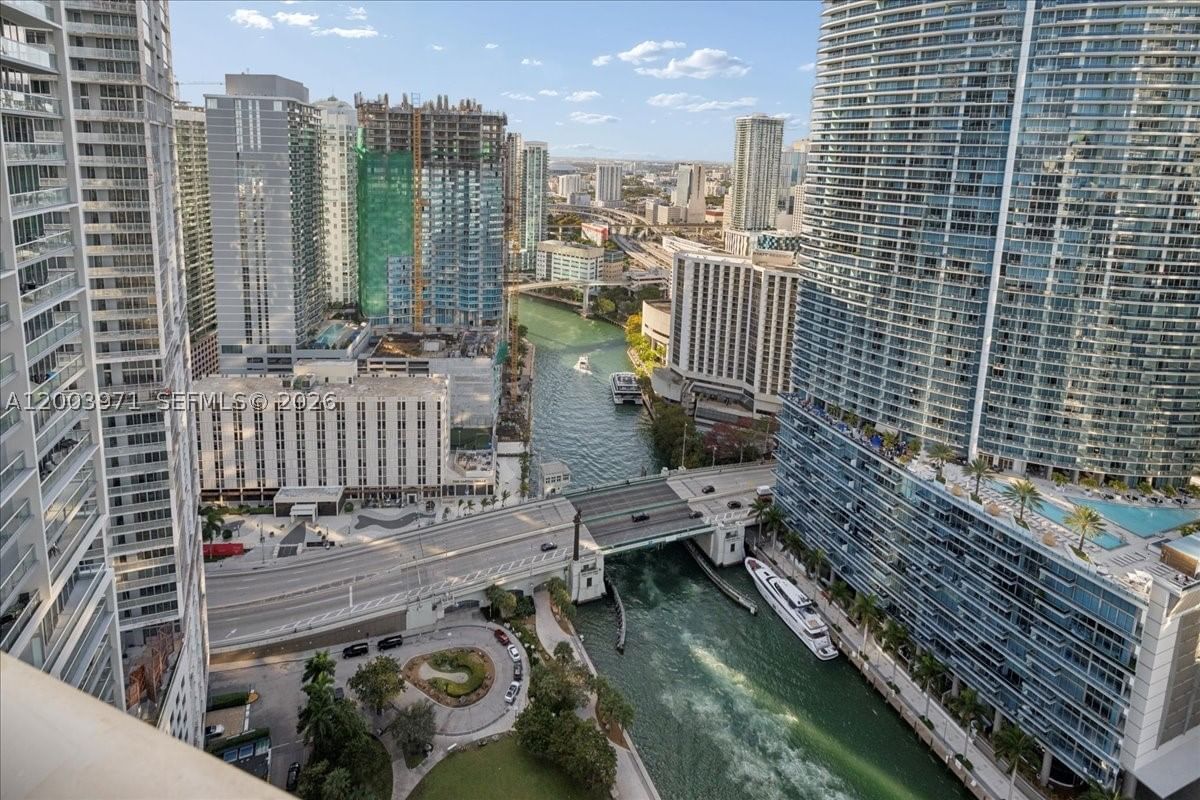 Real estate property located at 465 Brickell Ave #3804, Miami-dade, Iconbrickell Condo No 1, Miami, FL