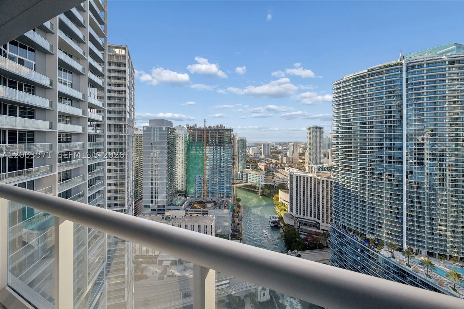 Real estate property located at 465 Brickell Ave #3804, Miami-dade, Iconbrickell Condo No 1, Miami, FL