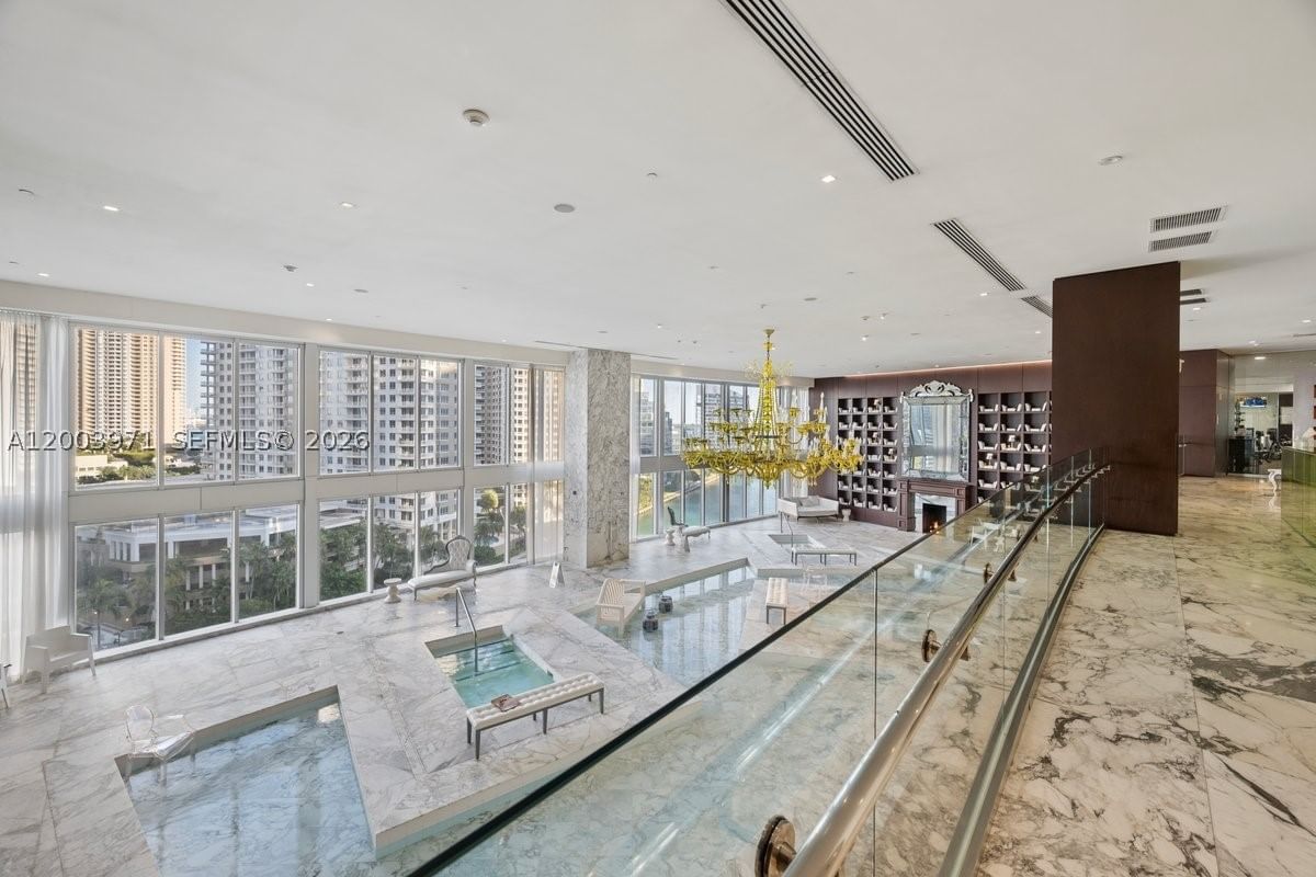 Real estate property located at 465 Brickell Ave #3804, Miami-dade, Iconbrickell Condo No 1, Miami, FL