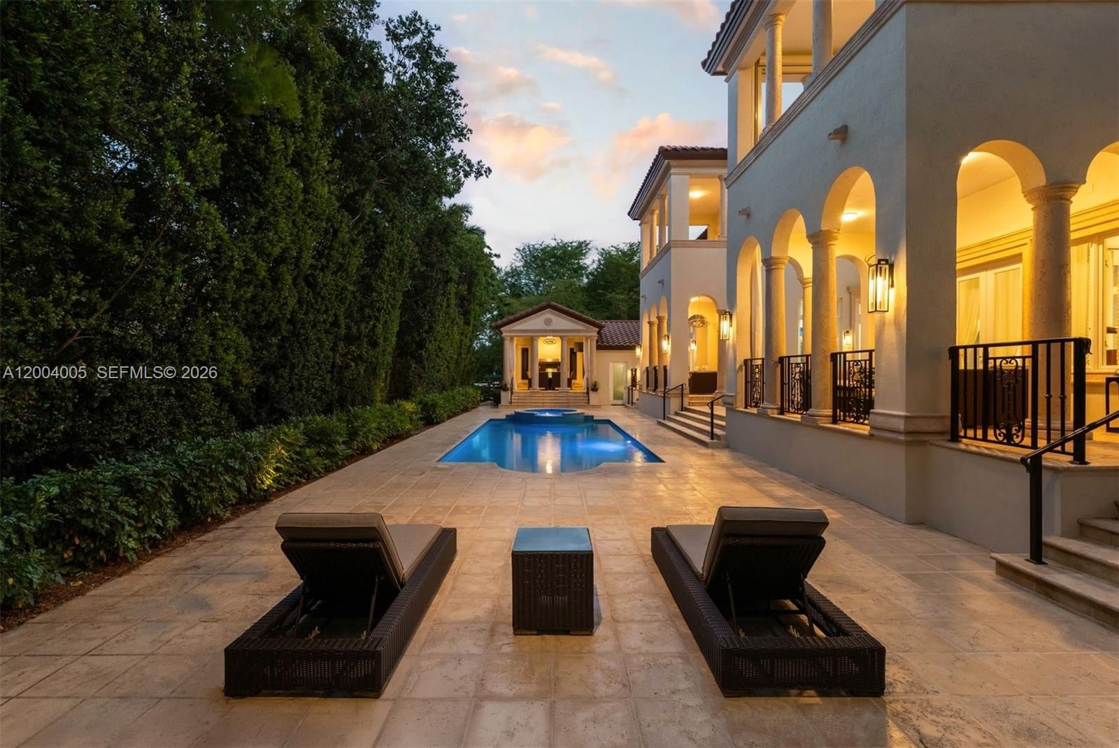 Real estate property located at 255 Cocoplum Rd, Miami-dade, Cocoplum Sec 1, Coral Gables, FL