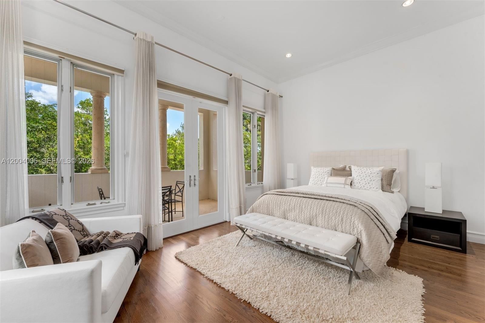 Real estate property located at 255 Cocoplum Rd, Miami-dade, Cocoplum Sec 1, Coral Gables, FL