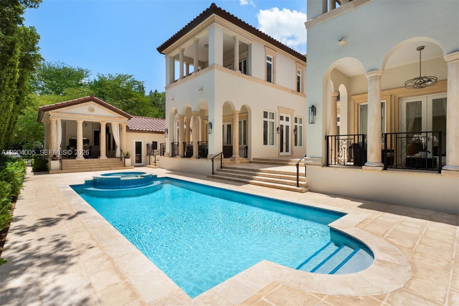 Real estate property located at 255 Cocoplum Rd, Miami-dade, Cocoplum Sec 1, Coral Gables, FL