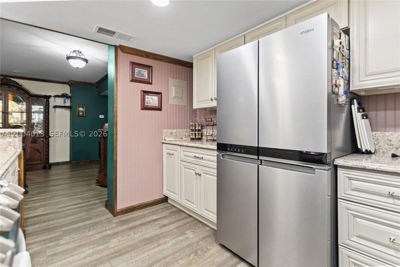 Real estate property located at 1500 Ocean Dr #2G, Broward, Allington Towers North Co, Hollywood, FL