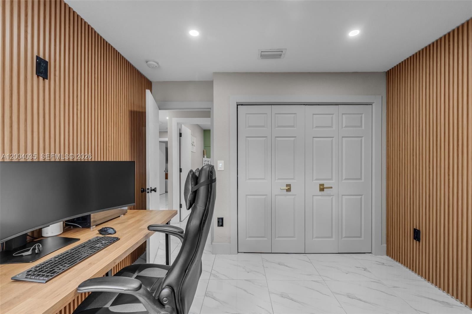 Real estate property located at 15465 114 ST, Miami-dade, Hammocks Shores, Miami, FL