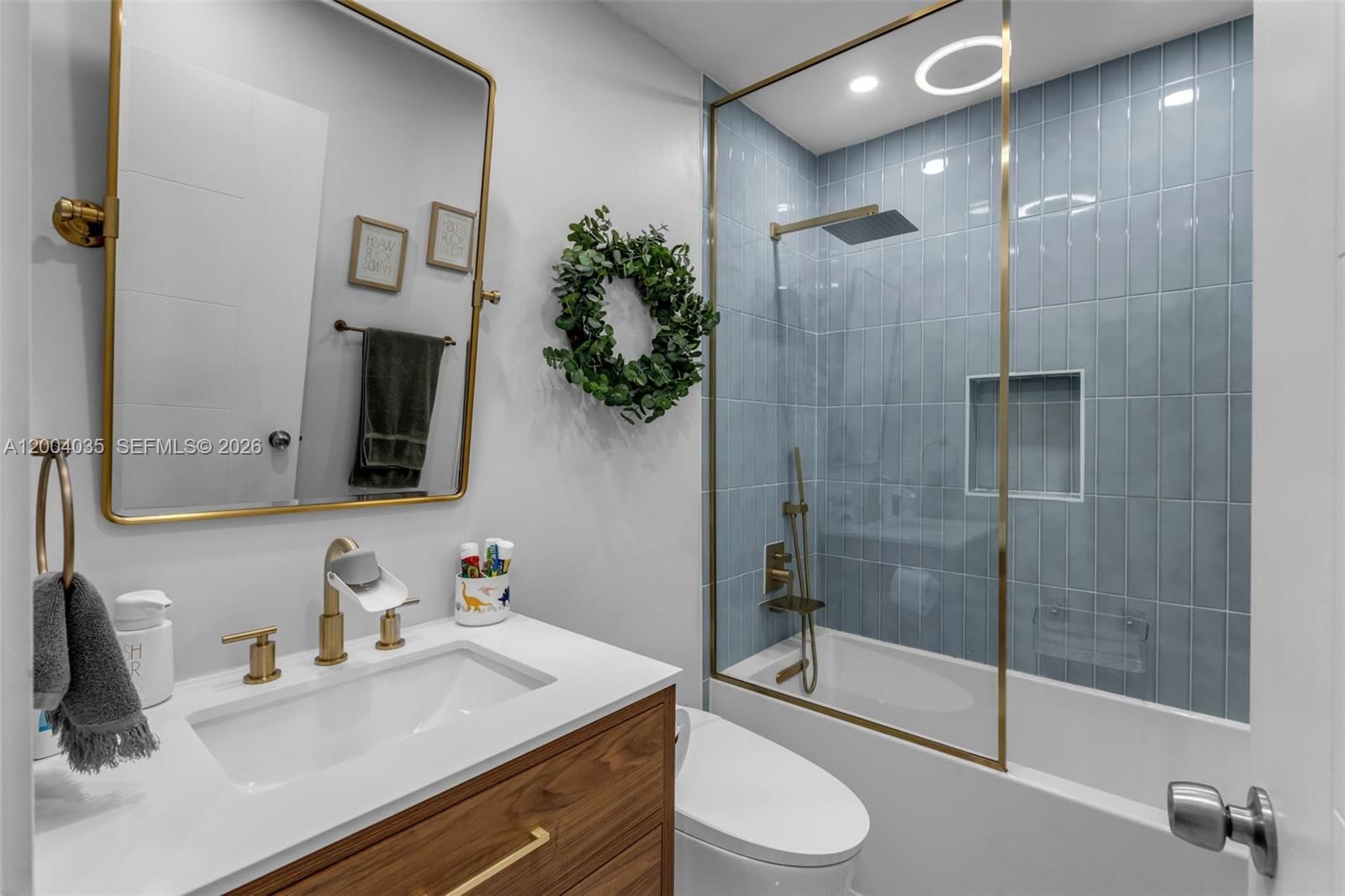 Real estate property located at 15465 114 ST, Miami-dade, Hammocks Shores, Miami, FL