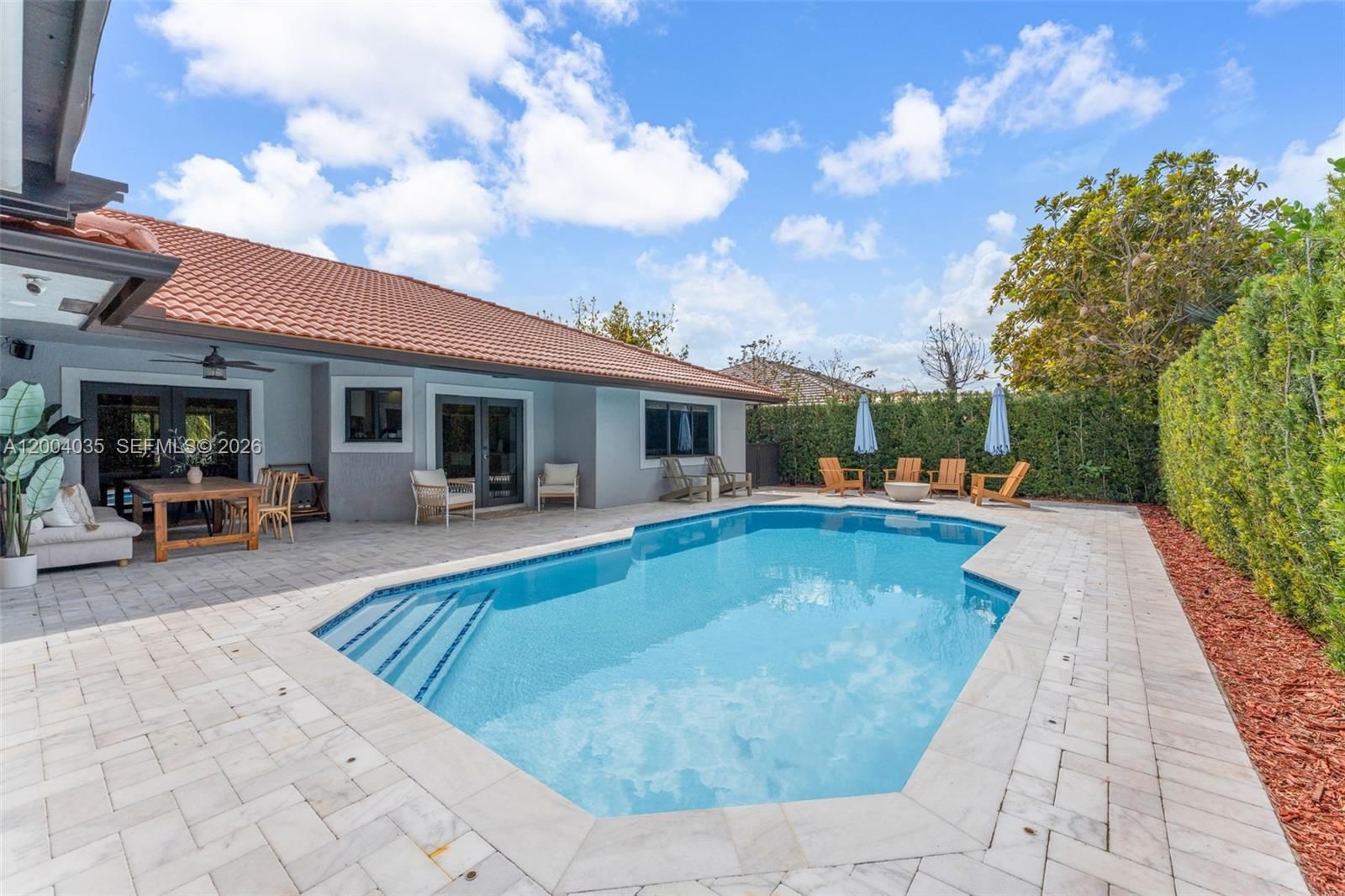 Real estate property located at 15465 114 ST, Miami-dade, Hammocks Shores, Miami, FL