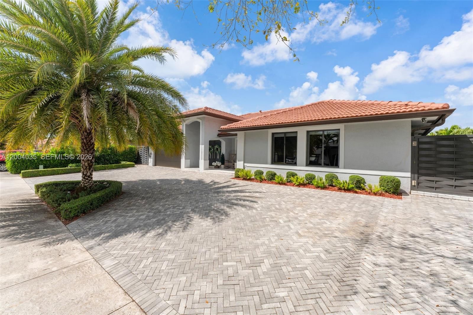 Real estate property located at 15465 114 ST, Miami-dade, Hammocks Shores, Miami, FL