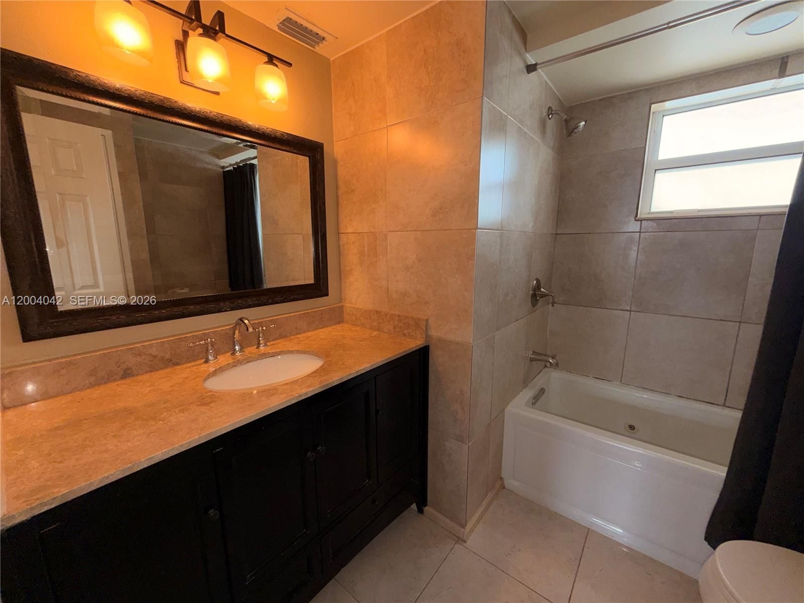 Real estate property located at 1075 Miami Gardens Dr #306, Miami-dade, Royal Bahamian West, Miami, FL