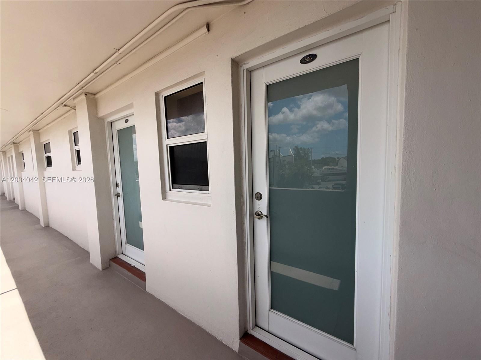 Real estate property located at 1075 Miami Gardens Dr #306, Miami-dade, Royal Bahamian West, Miami, FL