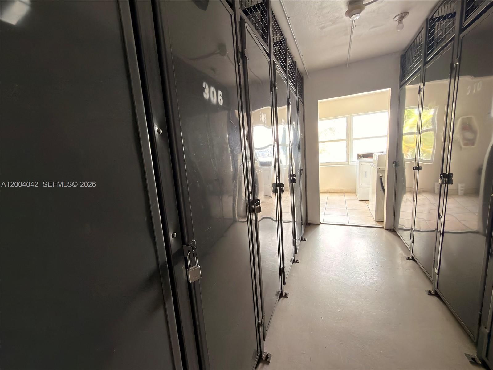 Real estate property located at 1075 Miami Gardens Dr #306, Miami-dade, Royal Bahamian West, Miami, FL