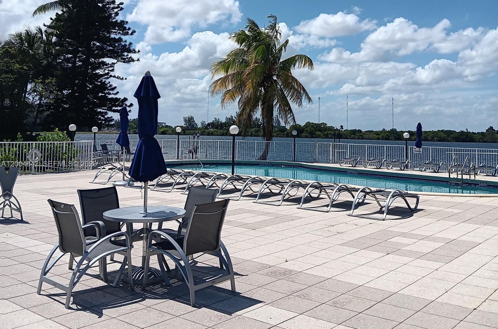 Real estate property located at 1075 Miami Gardens Dr #306, Miami-dade, Royal Bahamian West, Miami, FL