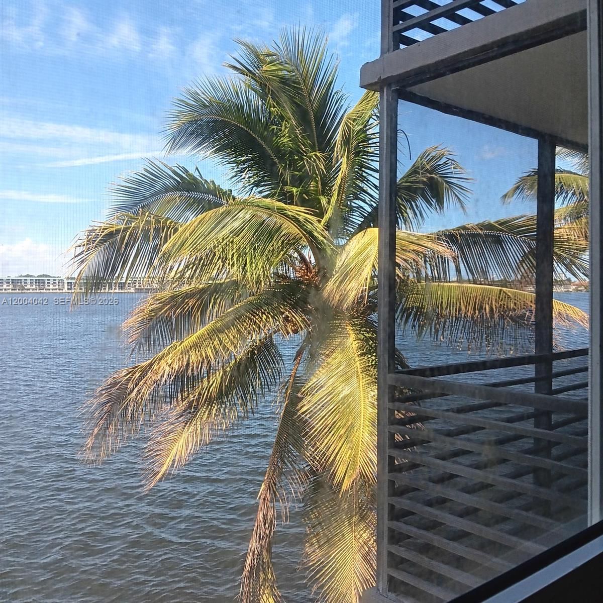 Real estate property located at 1075 Miami Gardens Dr #306, Miami-dade, Royal Bahamian West, Miami, FL