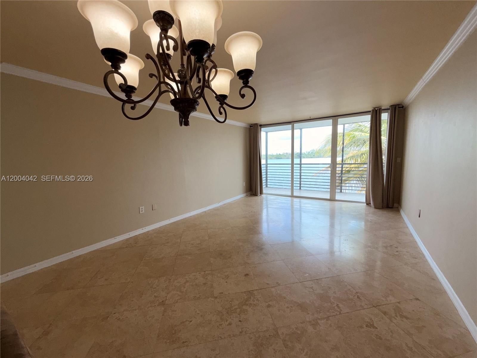 Real estate property located at 1075 Miami Gardens Dr #306, Miami-dade, Royal Bahamian West, Miami, FL