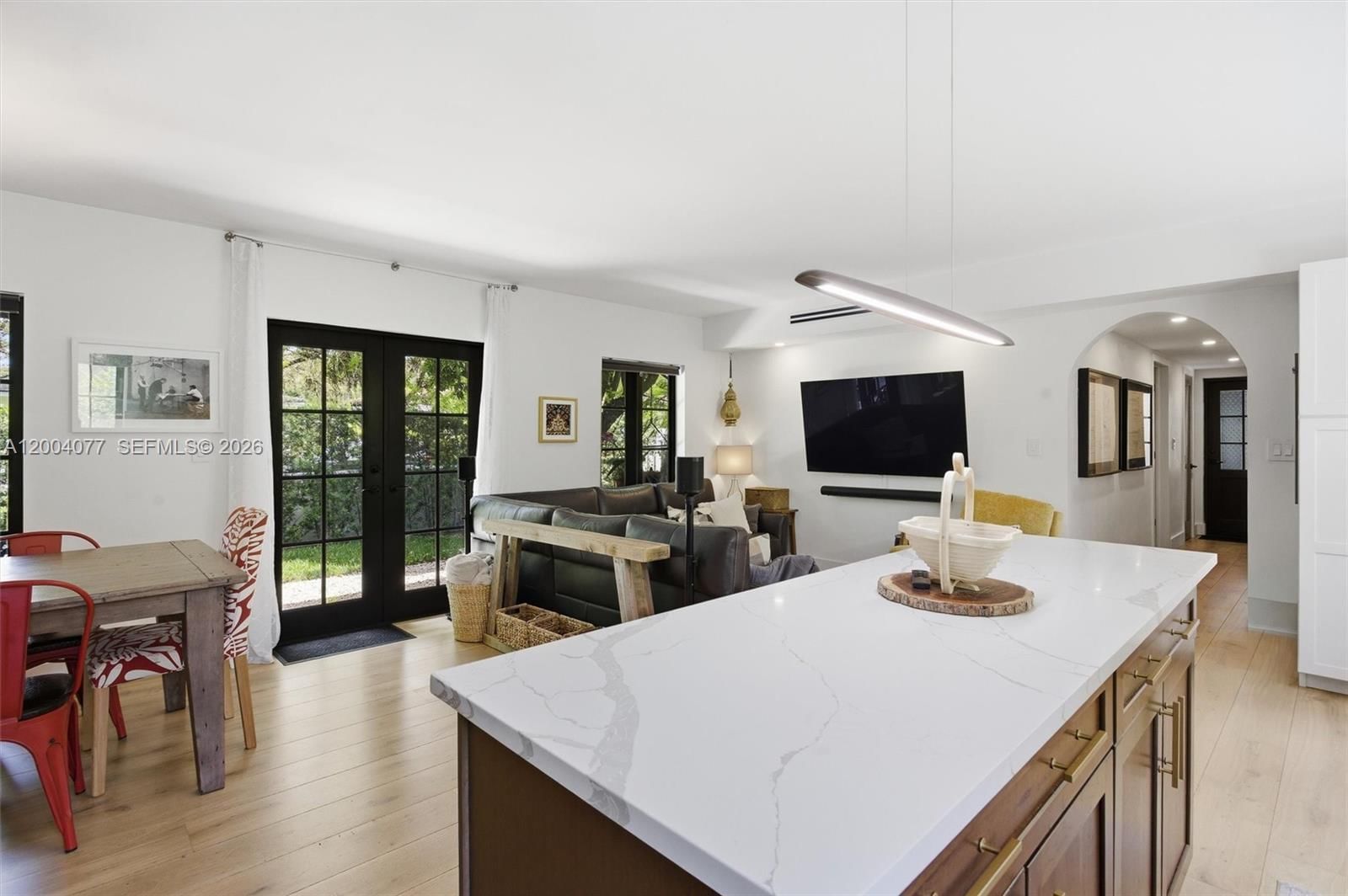 Real estate property located at 1103 Pizarro St, Miami-dade, Coral Gables Granada Sec, Coral Gables, FL