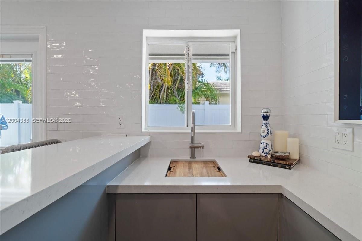 Real estate property located at 2632 35th St, Broward, Coral Ridge Country Club, Fort Lauderdale, FL