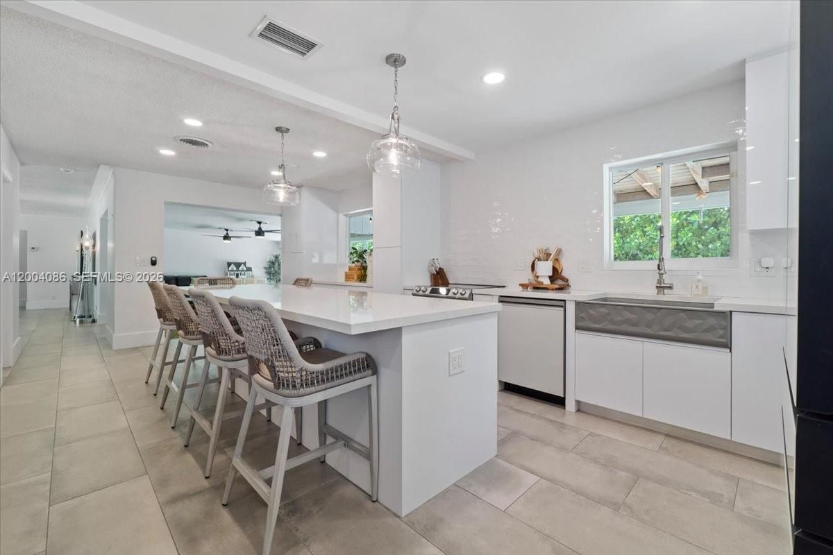 Real estate property located at 2632 35th St, Broward, Coral Ridge Country Club, Fort Lauderdale, FL