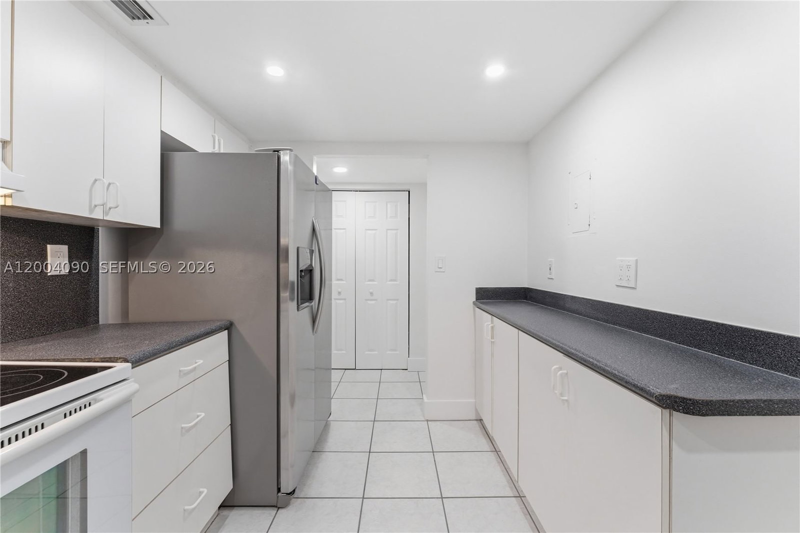 Real estate property located at 10852 Kendall Dr #312, Miami-dade, Kendall Gate Condo, Miami, FL