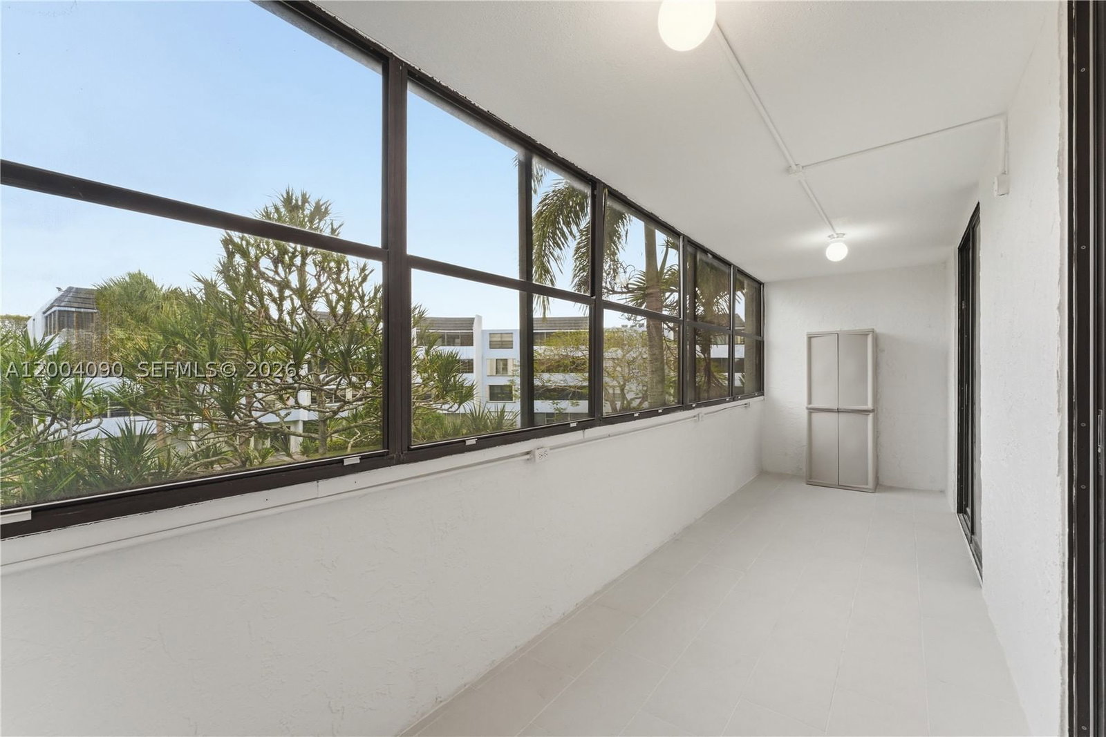 Real estate property located at 10852 Kendall Dr #312, Miami-dade, Kendall Gate Condo, Miami, FL