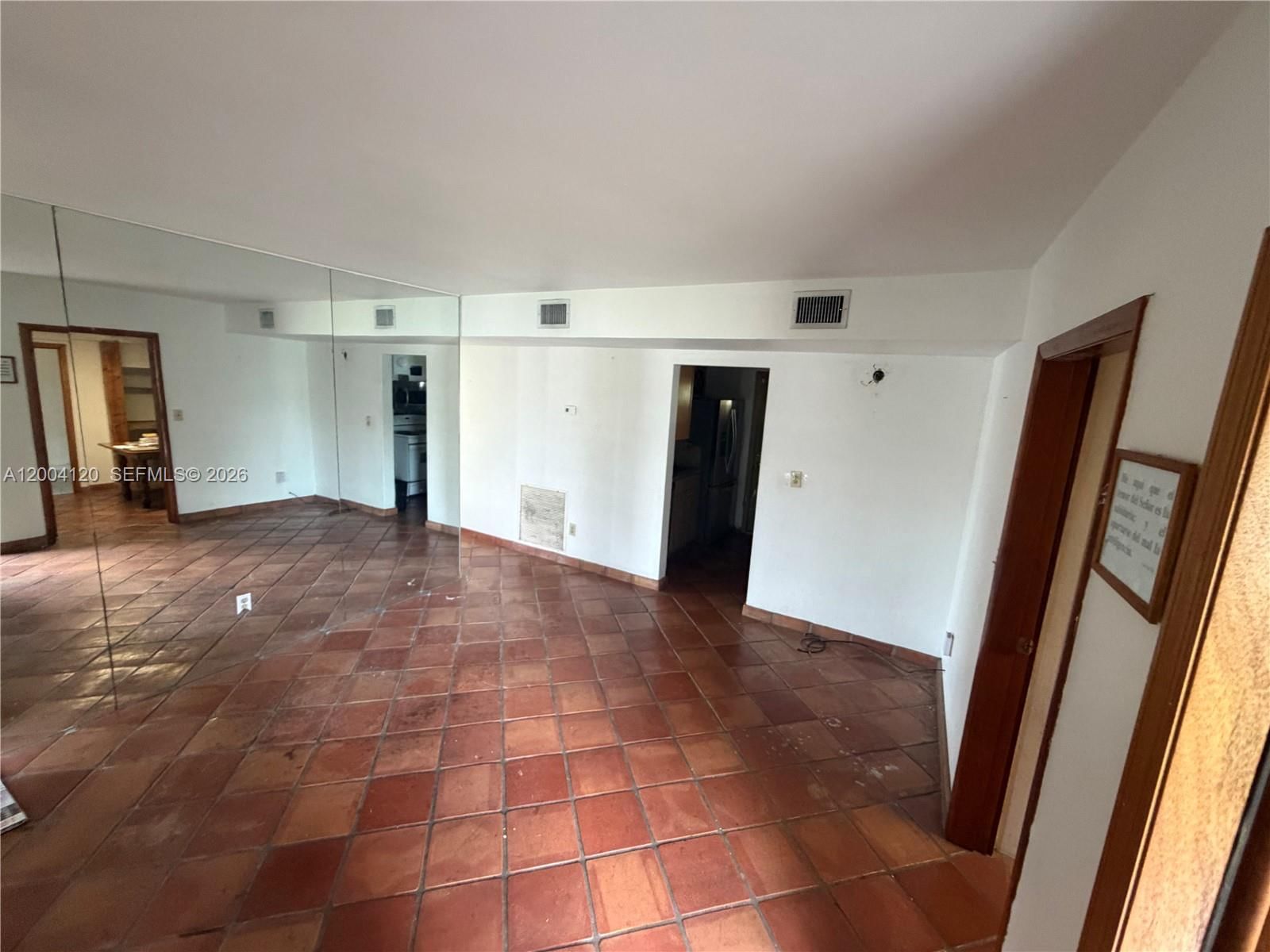 Real estate property located at 10910 40th St, Miami-dade, Westwood Lake 2nd Addn, Miami, FL