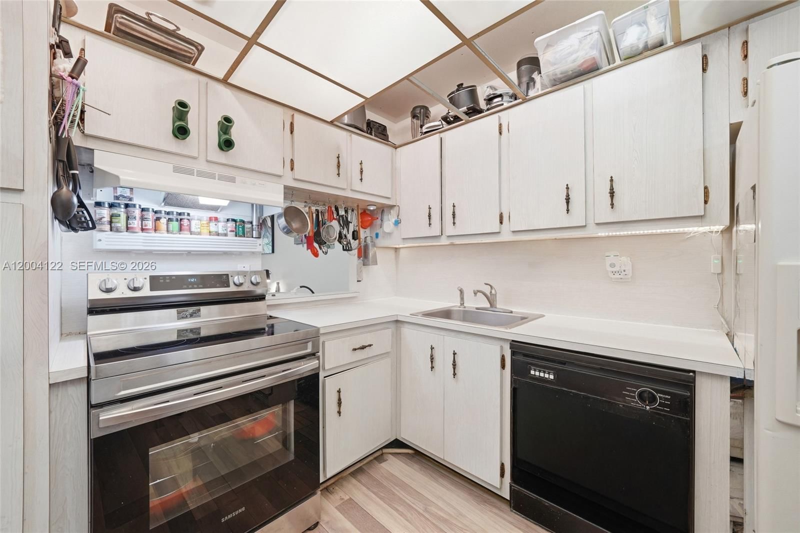 Real estate property located at 3190 Holiday Springs Blvd #4-306, Broward, Holiday Springs Village 1, Margate, FL