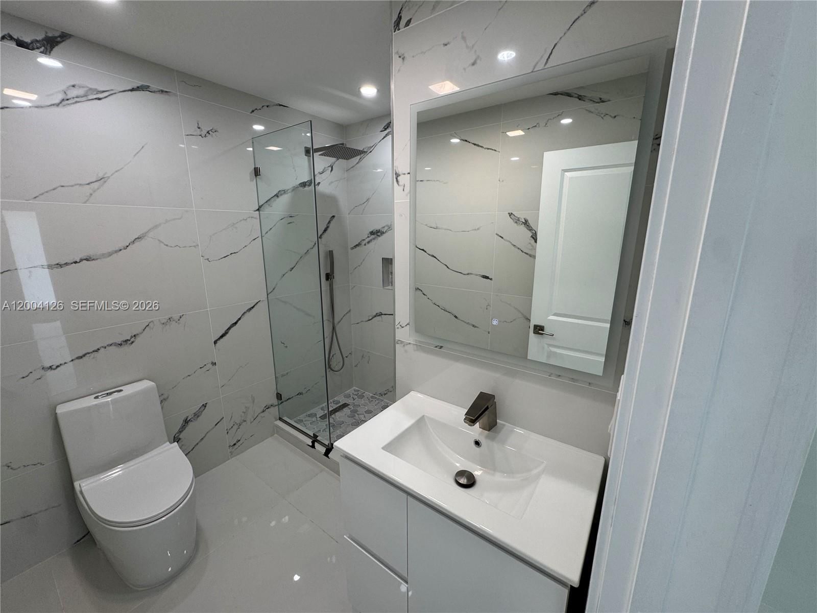 Real estate property located at 8064 14th Ave, Miami-dade, Palm Springs Lakes 2nd Ad, Hialeah, FL