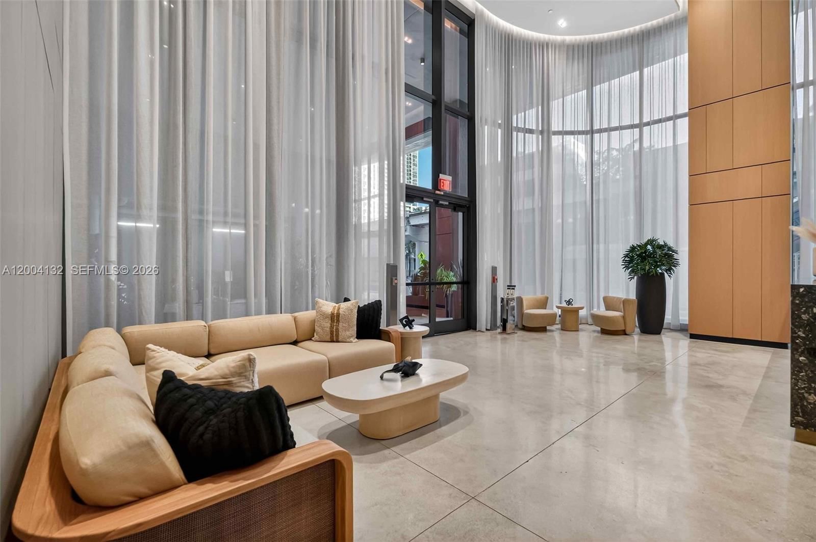 Real estate property located at 121 5th Steet #3313, Miami-dade, 501 First Residences, Miami, FL