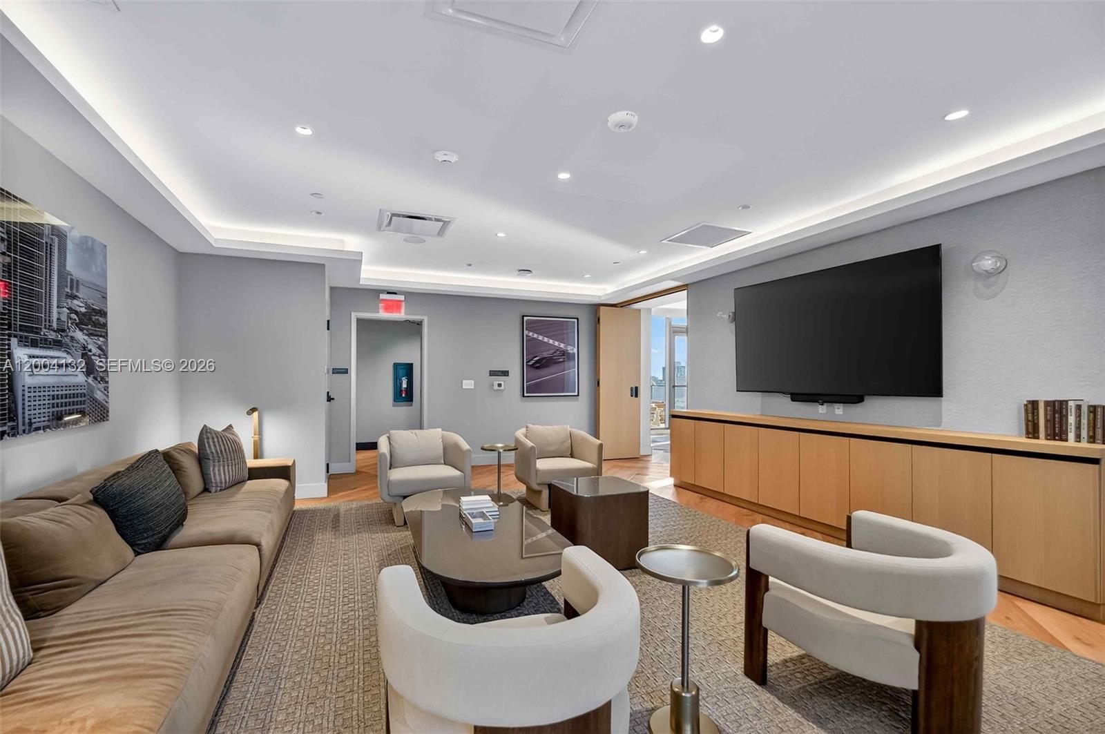 Real estate property located at 121 5th Steet #3313, Miami-dade, 501 First Residences, Miami, FL