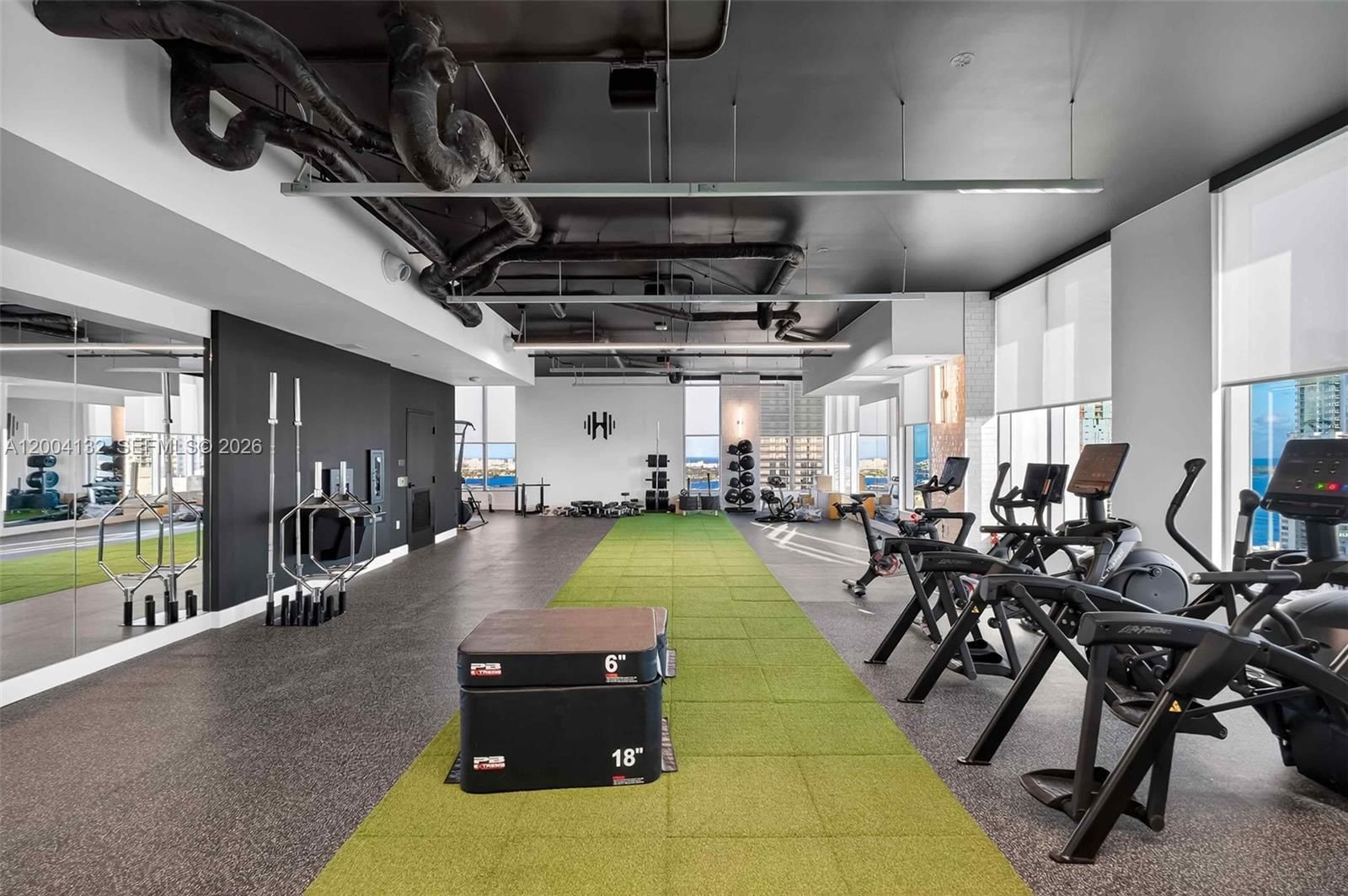 Real estate property located at 121 5th Steet #3313, Miami-dade, 501 First Residences, Miami, FL