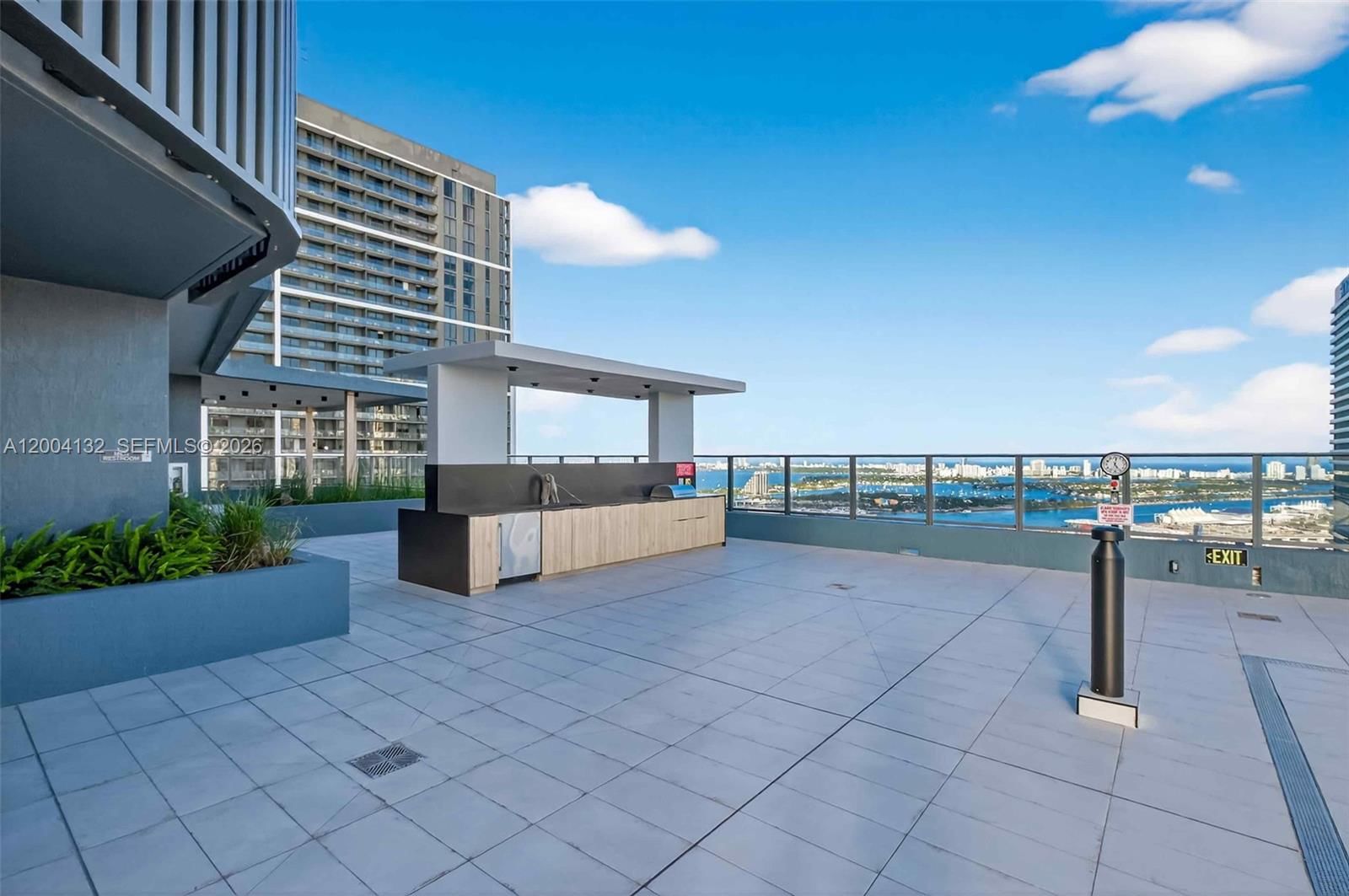 Real estate property located at 121 5th Steet #3313, Miami-dade, 501 First Residences, Miami, FL