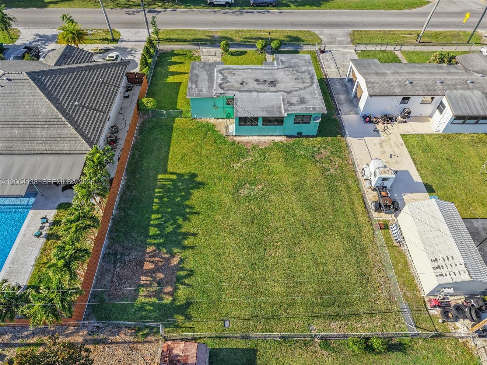 Real estate property located at 380 15th St, Miami-dade, Southland Homes Manor, Homestead, FL