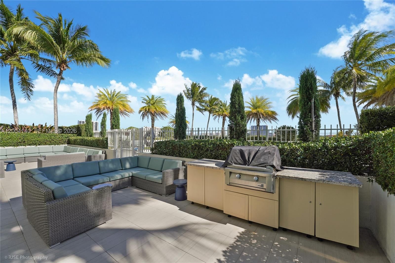 Real estate property located at 3000 Coral Way #519, Miami-dade, The Aston Condo, Miami, FL