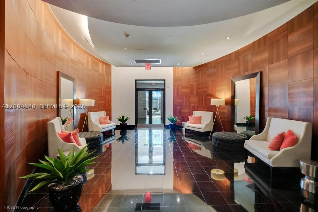 Real estate property located at 3000 Coral Way #519, Miami-dade, The Aston Condo, Miami, FL