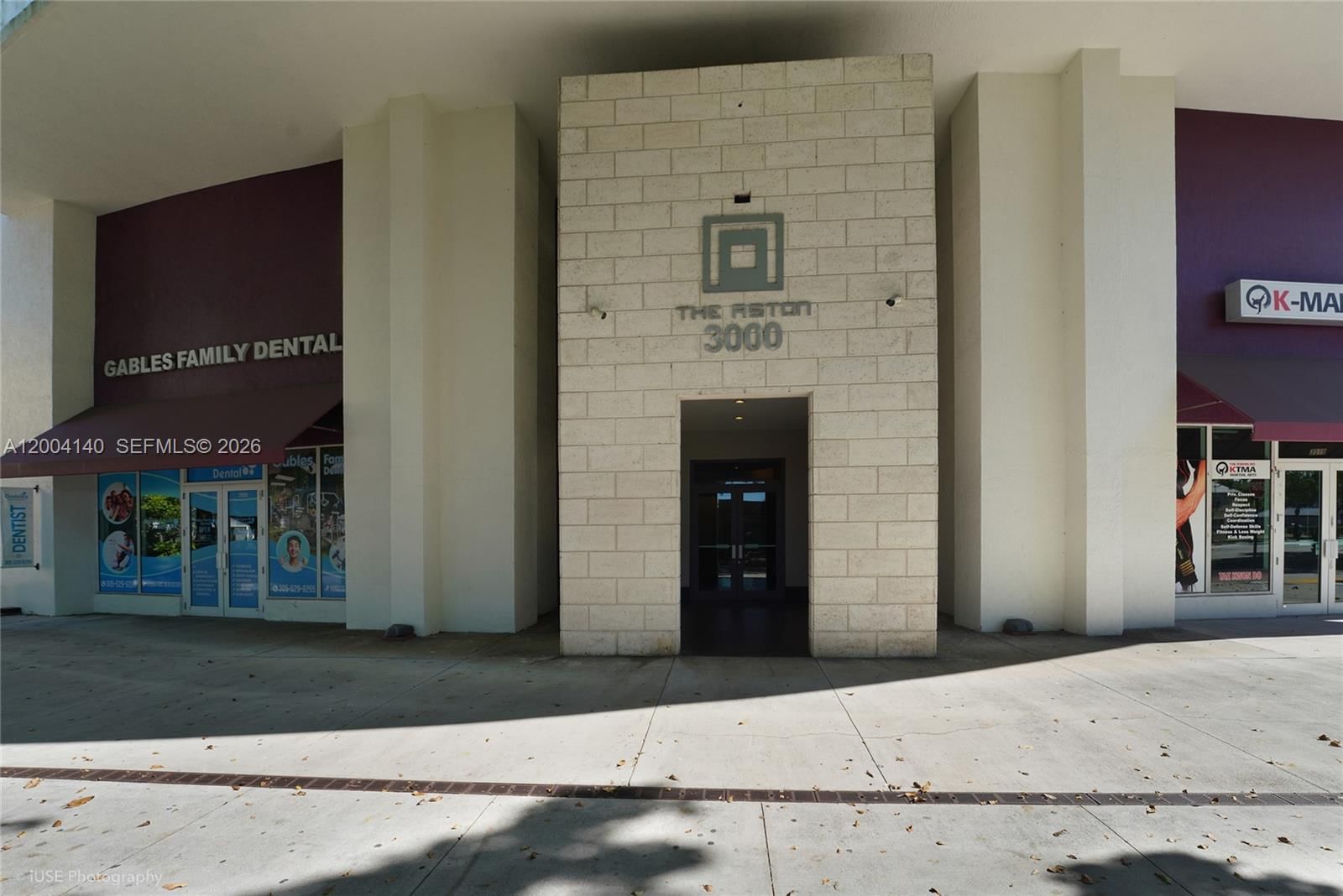 Real estate property located at 3000 Coral Way #519, Miami-dade, The Aston Condo, Miami, FL