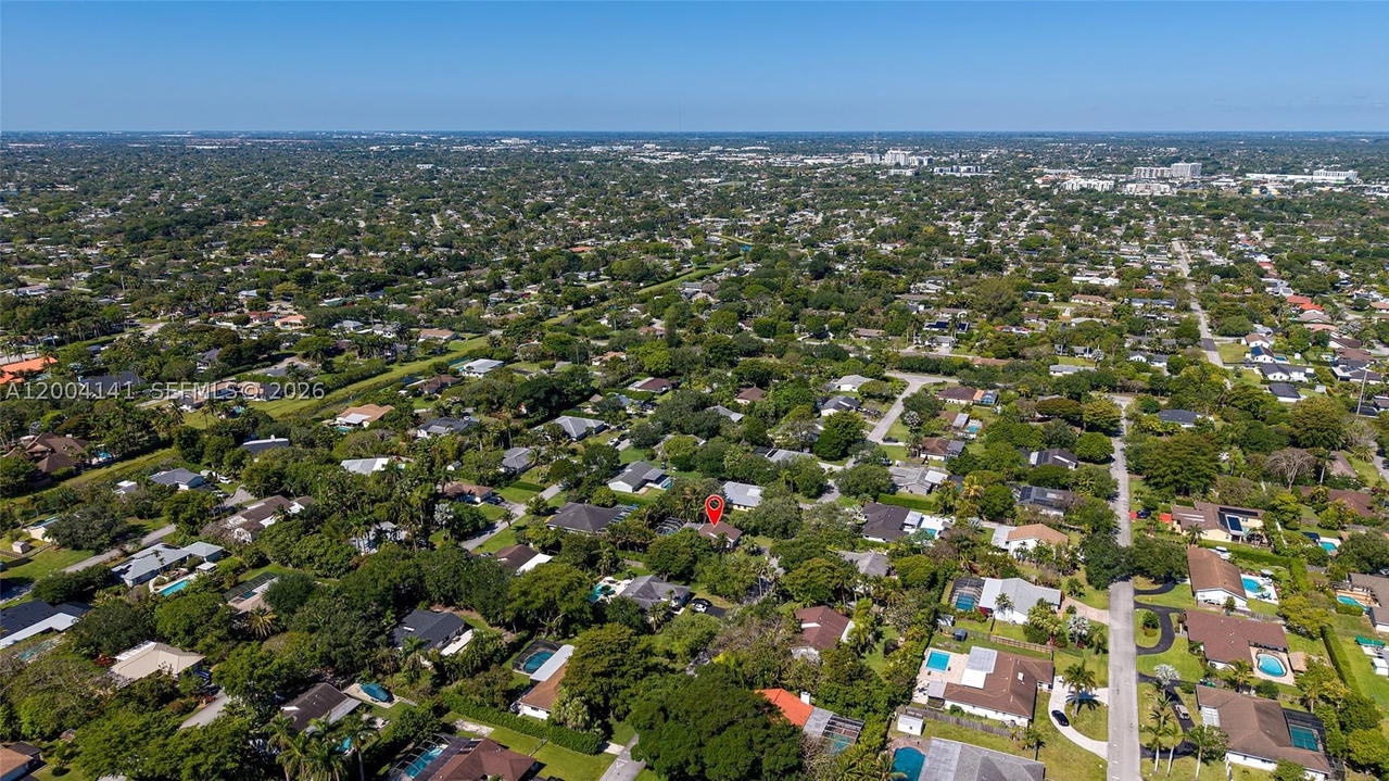 Real estate property located at 8480 180th St, Miami-dade, Pinewood Ests 3rd Addn, Palmetto Bay, FL