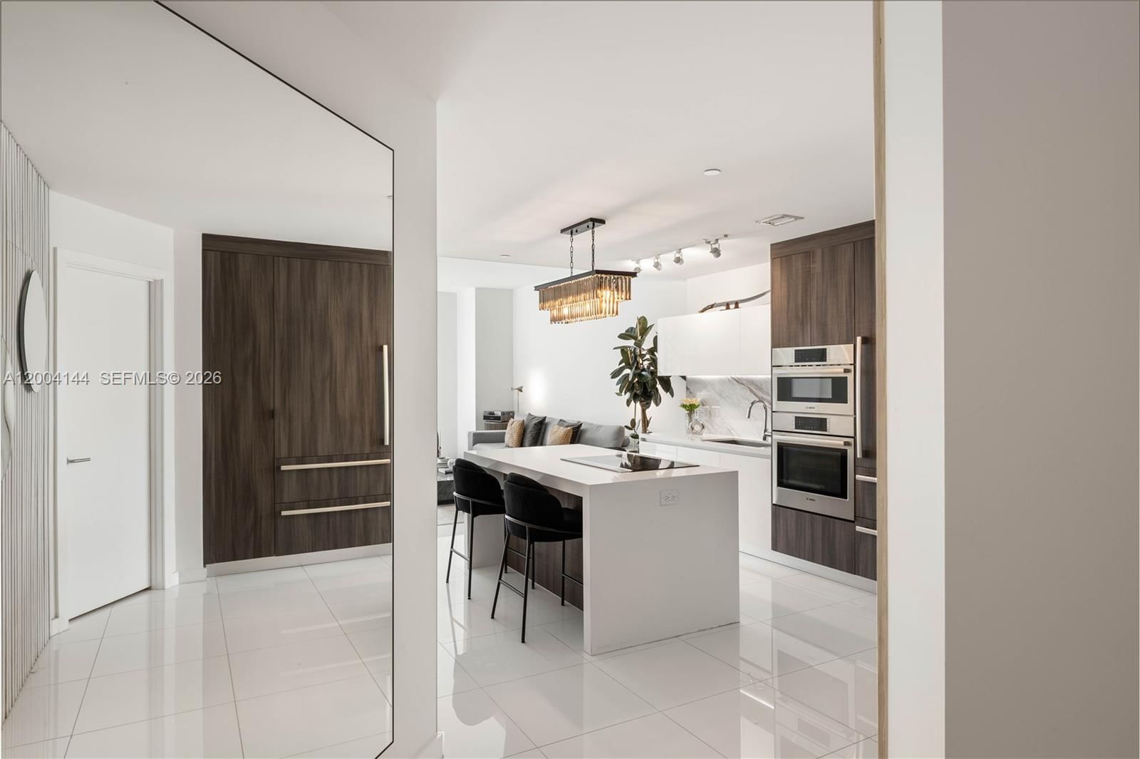 Real estate property located at 851 1st Ave #4405, Miami-dade, Paramount Miami World, Miami, FL