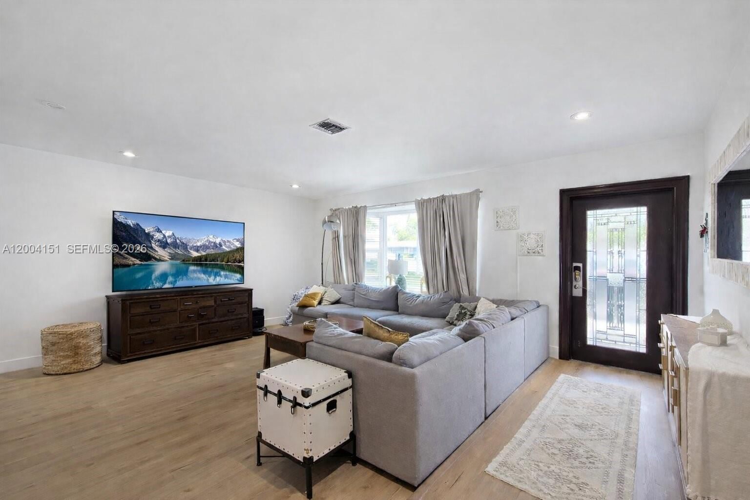 Real estate property located at 1426 Coolidge St, Broward, Hollywood Homesites High, Hollywood, FL