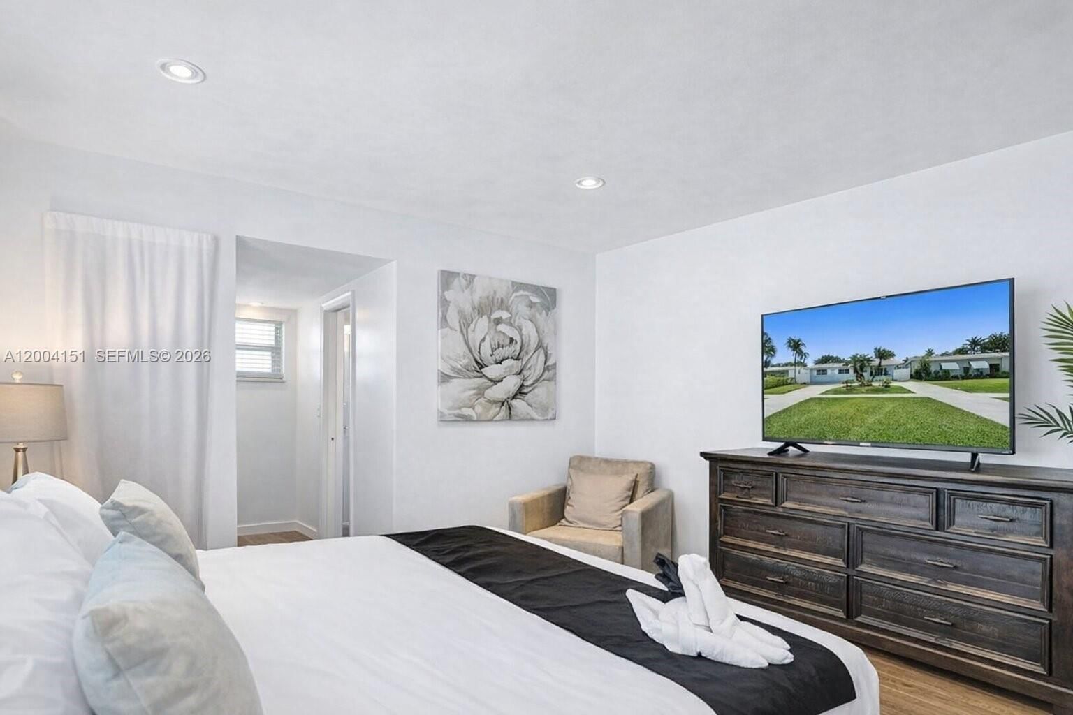 Real estate property located at 1426 Coolidge St, Broward, Hollywood Homesites High, Hollywood, FL