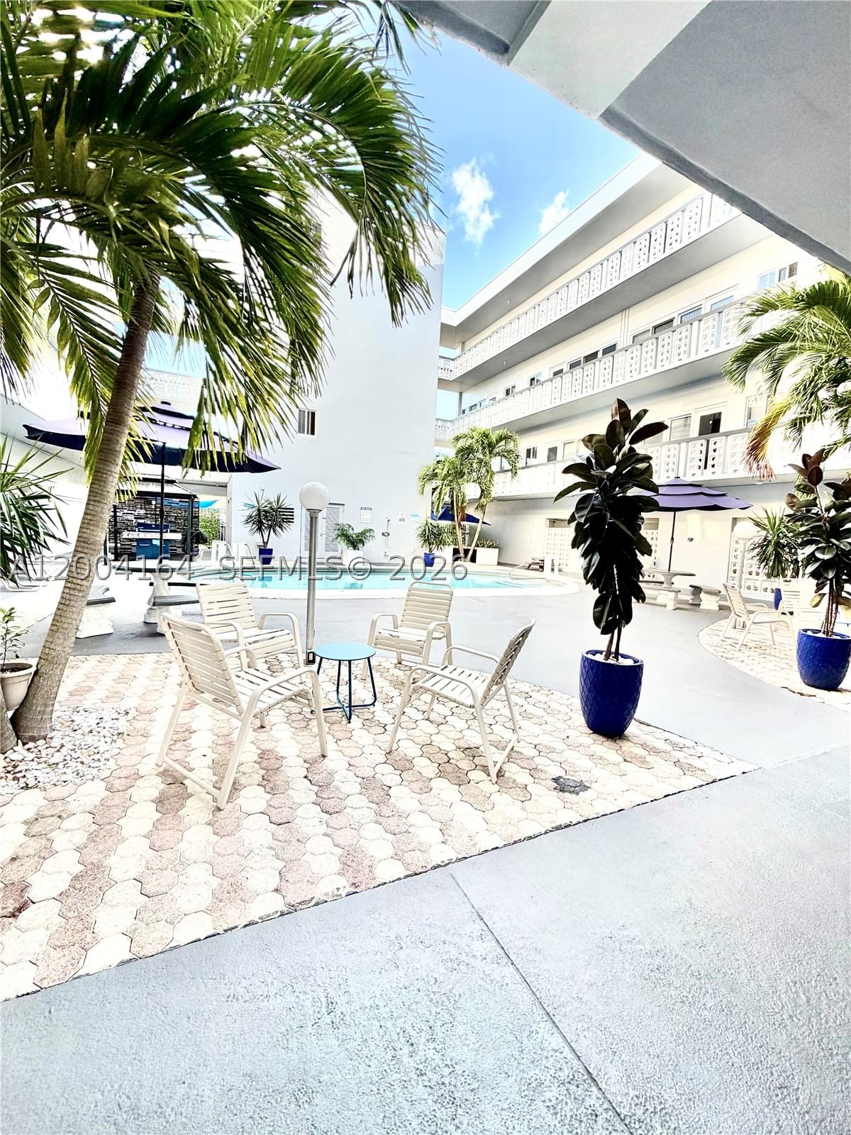 Real estate property located at 1818 Rodman St #3A, Broward, Garden Terrace Apts No 10, Hollywood, FL