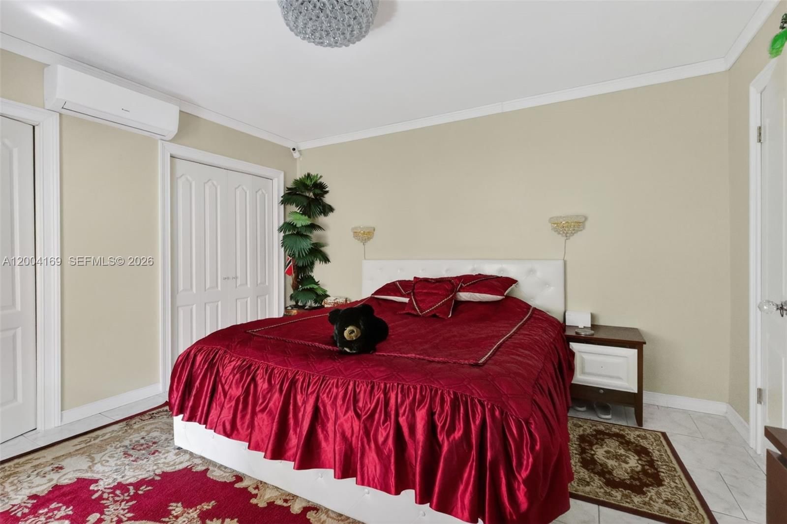 Real estate property located at 1820 Venice Park Dr #102, Miami-dade, Venice Park, North Miami, FL