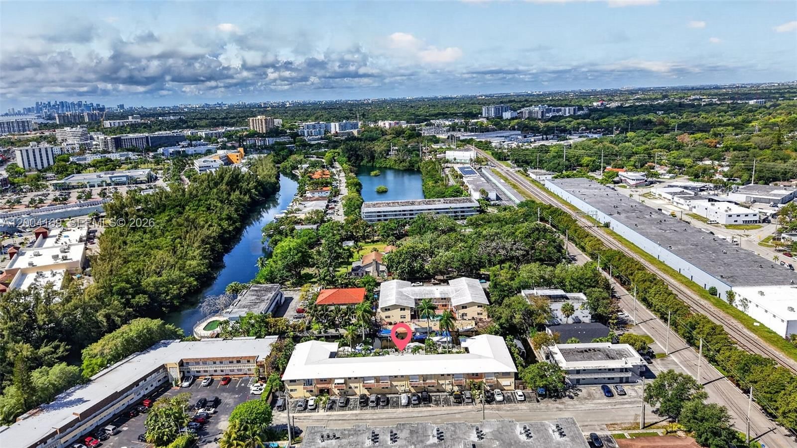 Real estate property located at 1820 Venice Park Dr #102, Miami-dade, Venice Park, North Miami, FL