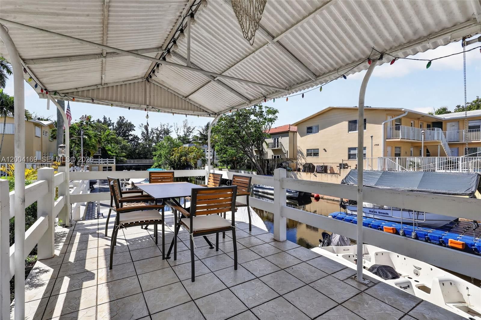 Real estate property located at 1820 Venice Park Dr #102, Miami-dade, Venice Park, North Miami, FL