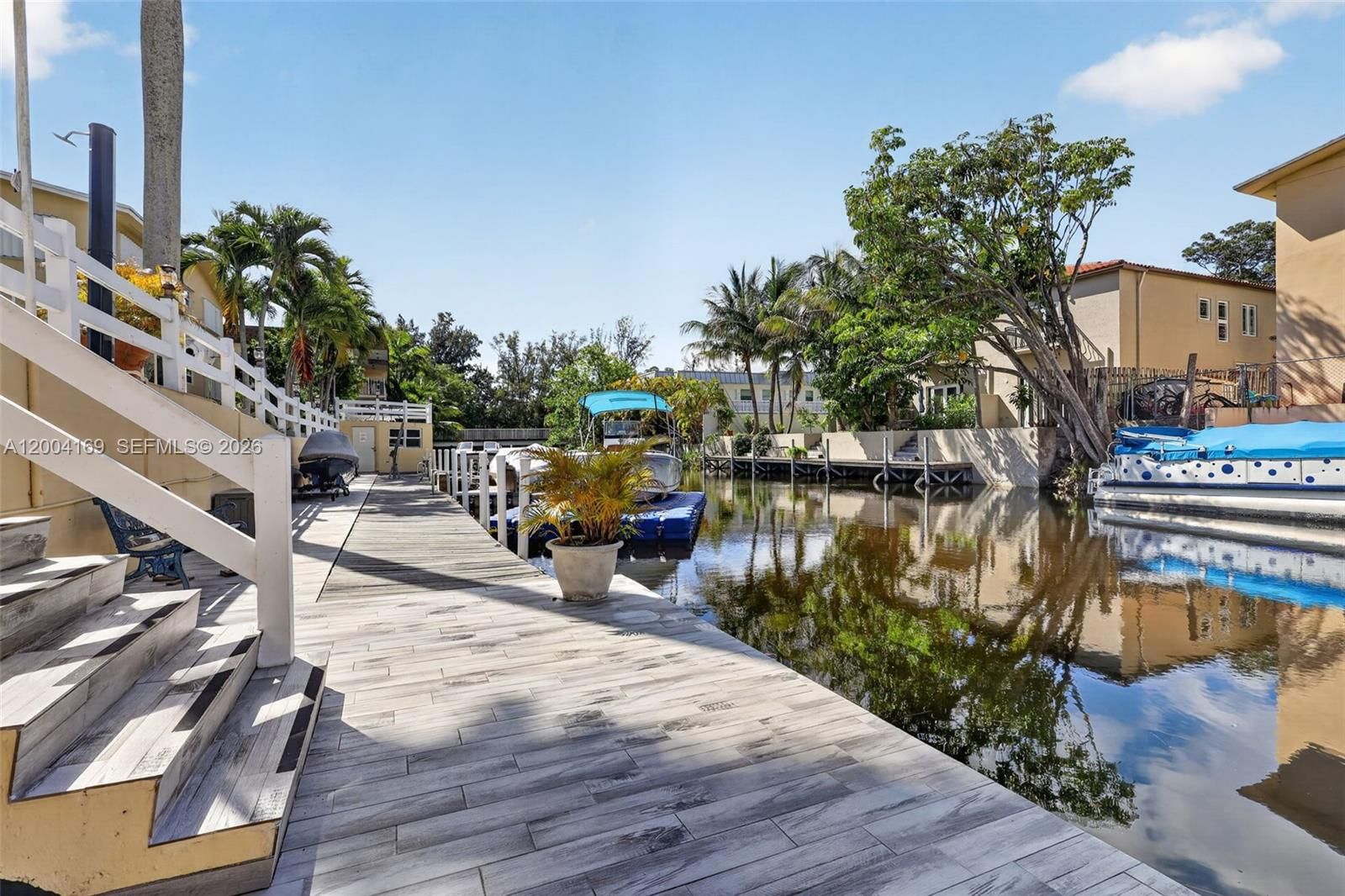 Real estate property located at 1820 Venice Park Dr #102, Miami-dade, Venice Park, North Miami, FL