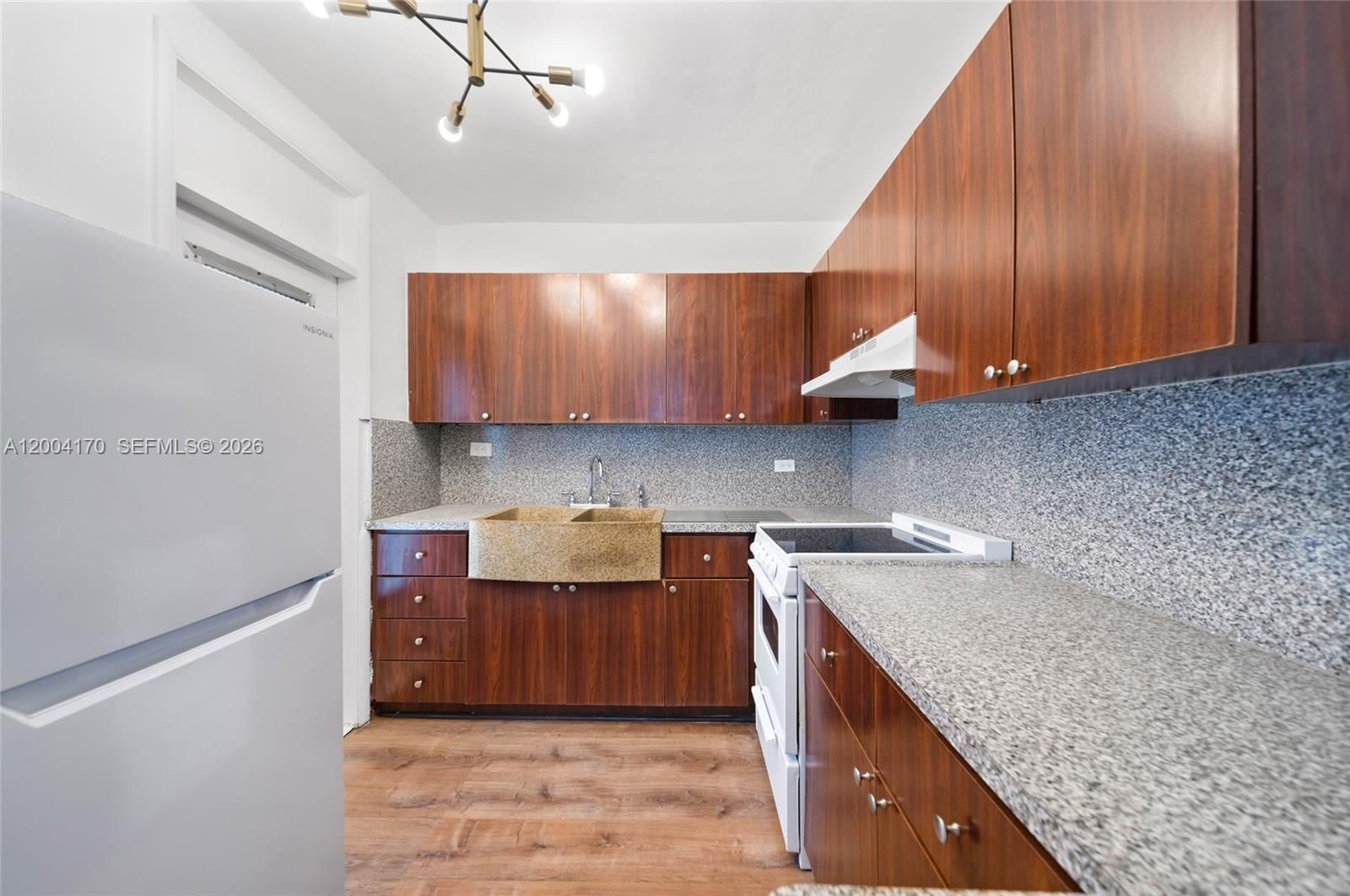 Real estate property located at 1150 Euclid Ave #110, Miami-dade, Tower East Incorporated C, Miami Beach, FL