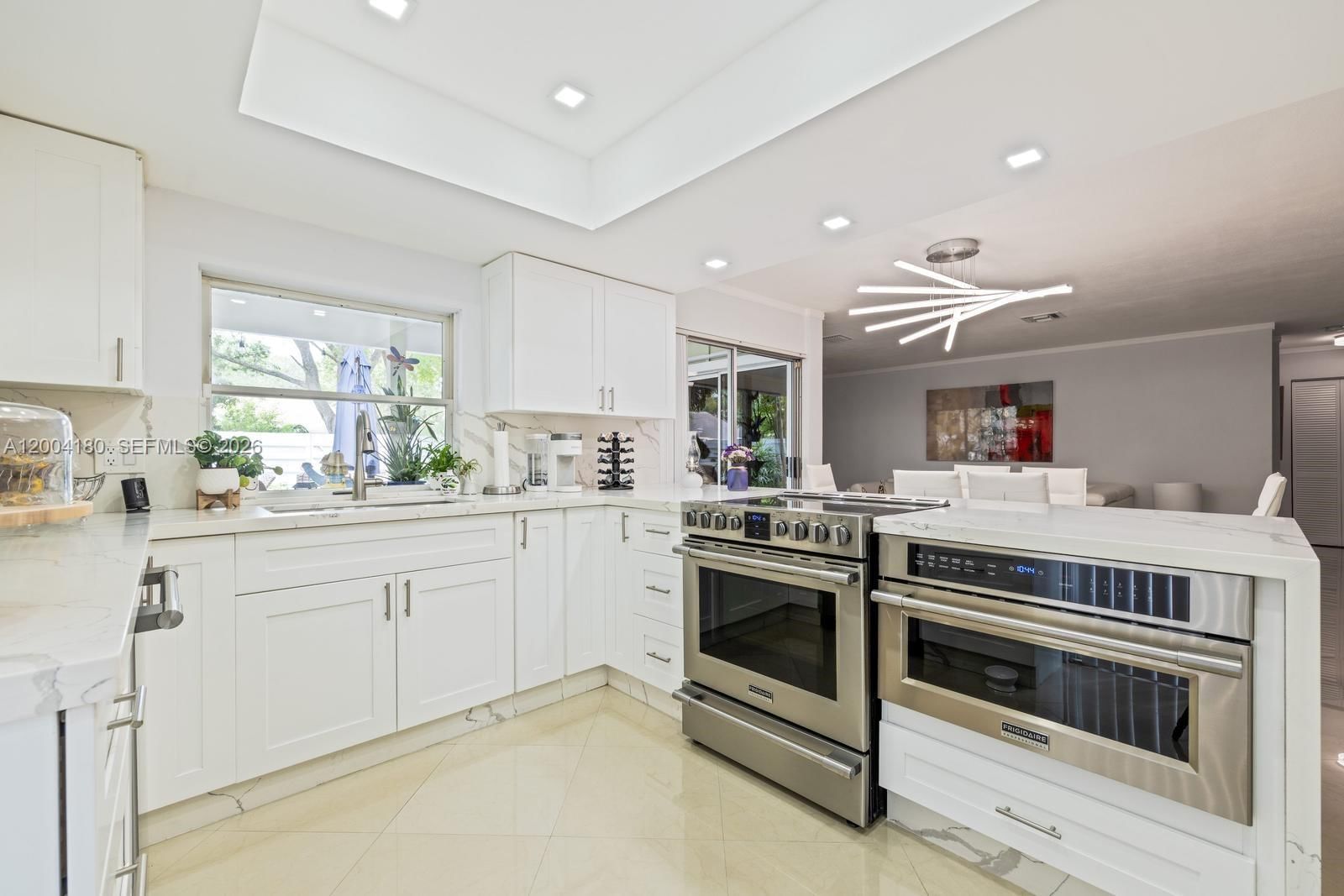 Real estate property located at 14812 140th Pl, Miami-dade, Country Walk Sec 2, Miami, FL