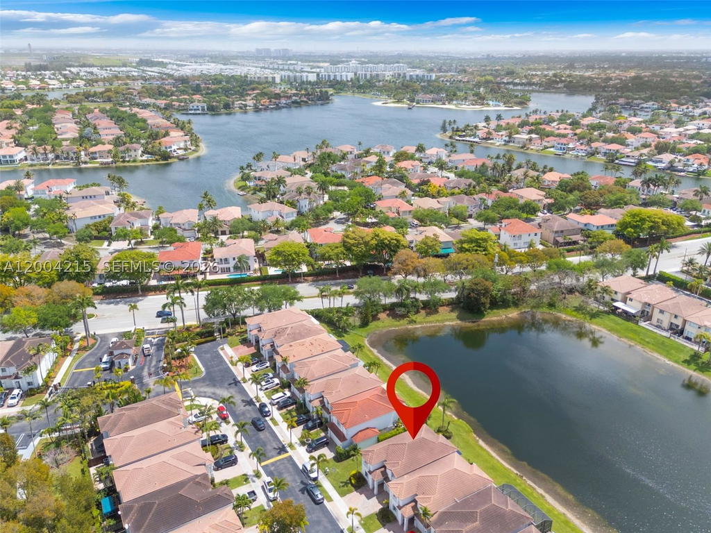 Real estate property located at 11462 69th Ter, Miami-dade, Doral Isles St Lucia, Doral, FL