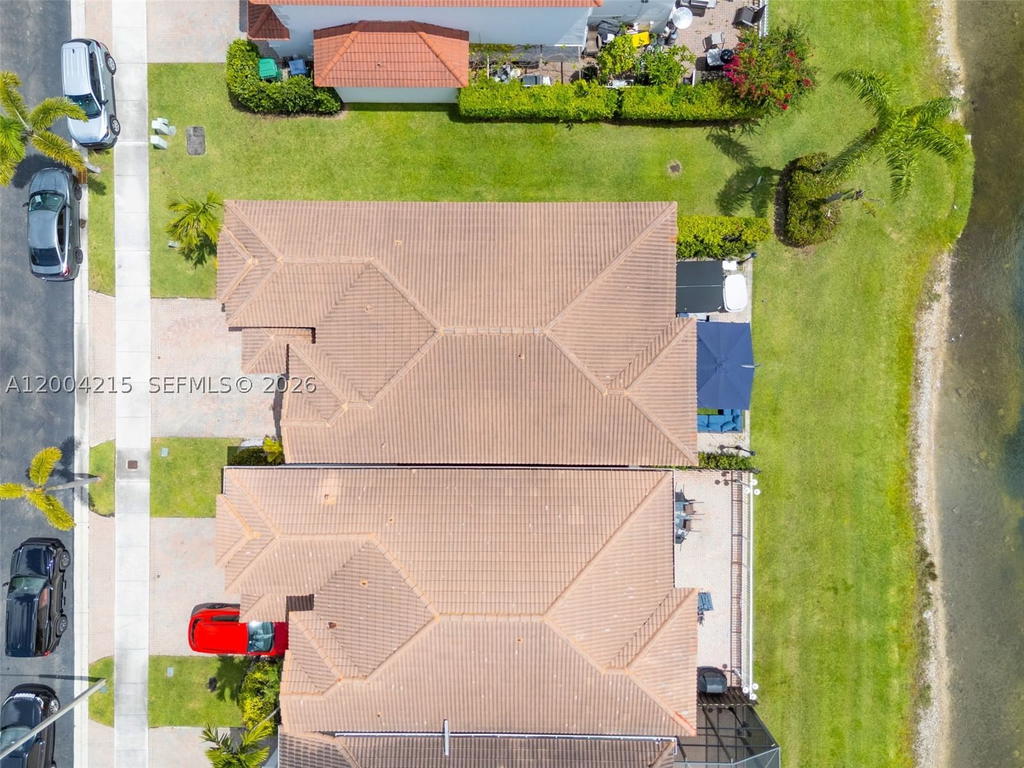 Real estate property located at 11462 69th Ter, Miami-dade, Doral Isles St Lucia, Doral, FL